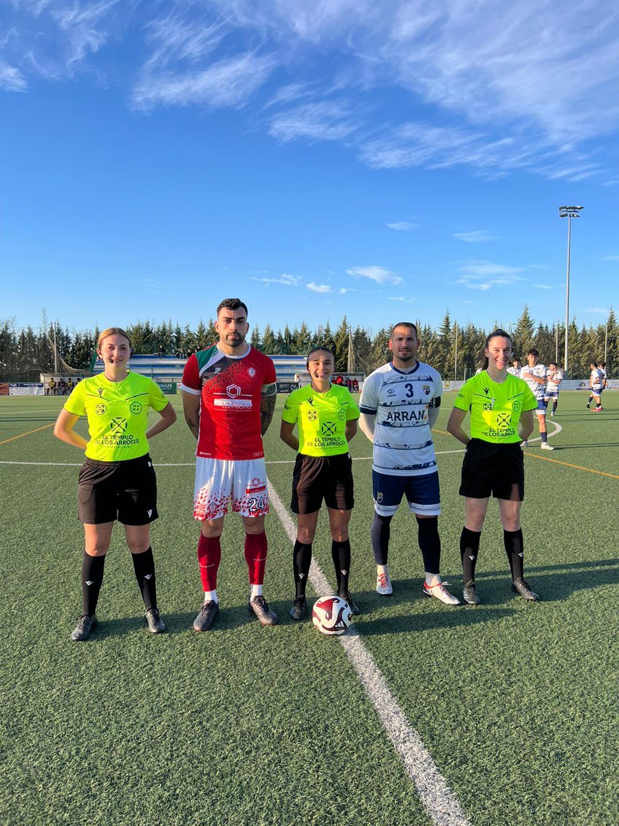 CFCAMPANARIO's tweet photo. 🛎️SIIII, que no nos den por muertos ☠️😉

CD Zarceño 0
🆚
CF Campanario 1
(Kali)

#vamoscampa🔴🔴 https://t.co/F7JdWPqX1u