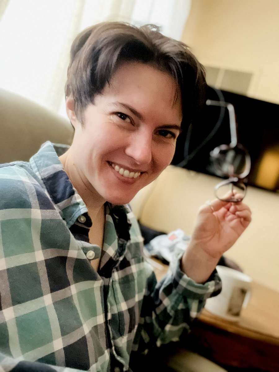 current_access's tweet image. Make sure you seize the day today. If nothing else, make some cookies for your family 🍪