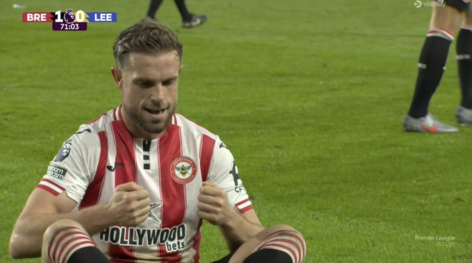 جوردان هندرسون يحتفل على طريقة ديوغو جوتا 