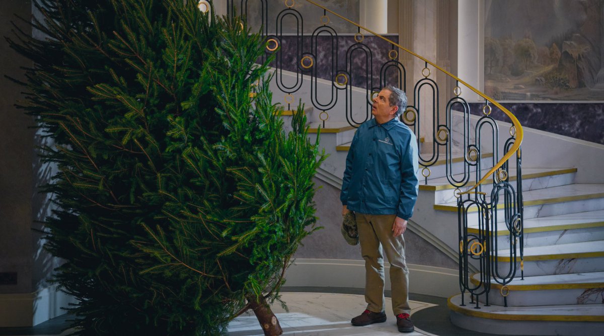 Man vs Baby (2025)

مسلسل خفيف لطيف لـ مستر بين.

قصة جيدة وتنفيذ جيد يصنعان لك عملاً جيداً.

هنا يعثر رجل منحوس على طفل مجهول، وكل ما يطمح له هو تسليمه لدار رعاية، لكن الظروف تعانده، وسط مفارقات كوميدية مصنوعة بشكل جيد.