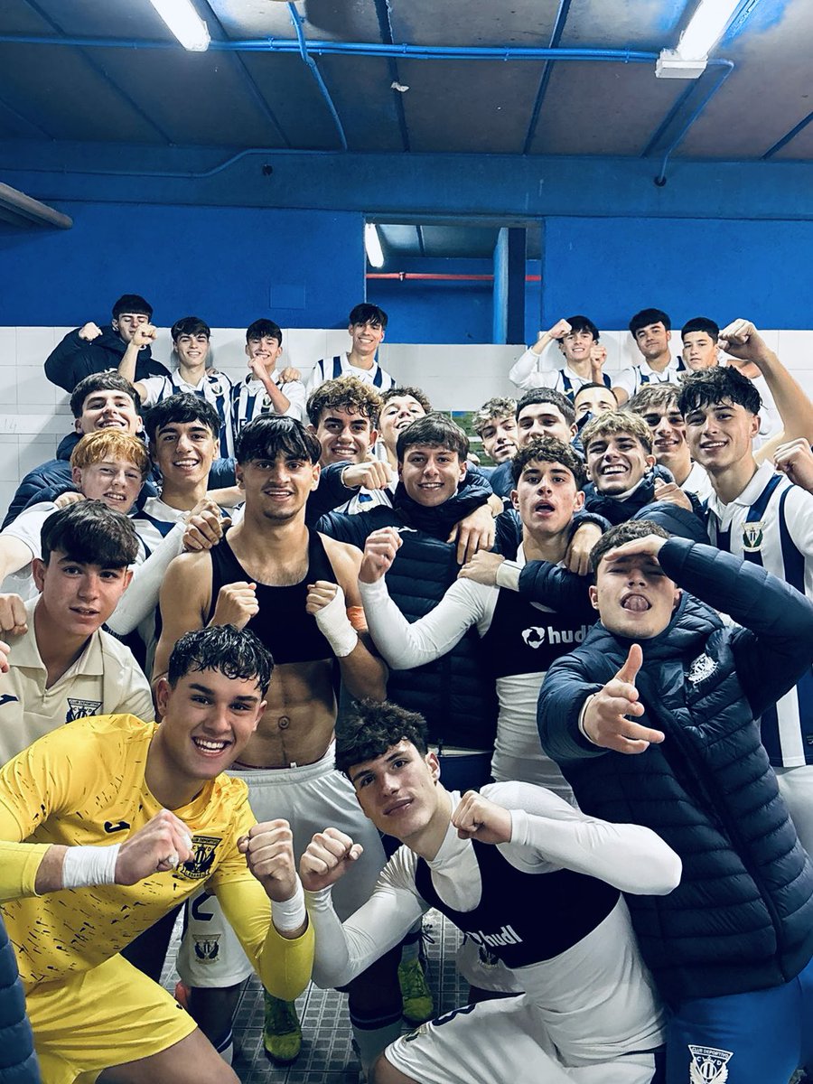 CanteraPepinera's tweet photo. 📋 Resultados #CanteraPepinera ▽

✅ Victoria del Juvenil B
👉 3-1
🆚 Unión Adarve B

⚽️ Héctor Arias 
⚽️ Hugo Rojas
⚽️ Álvaro Cobas https://t.co/IB5lhrB7Sn