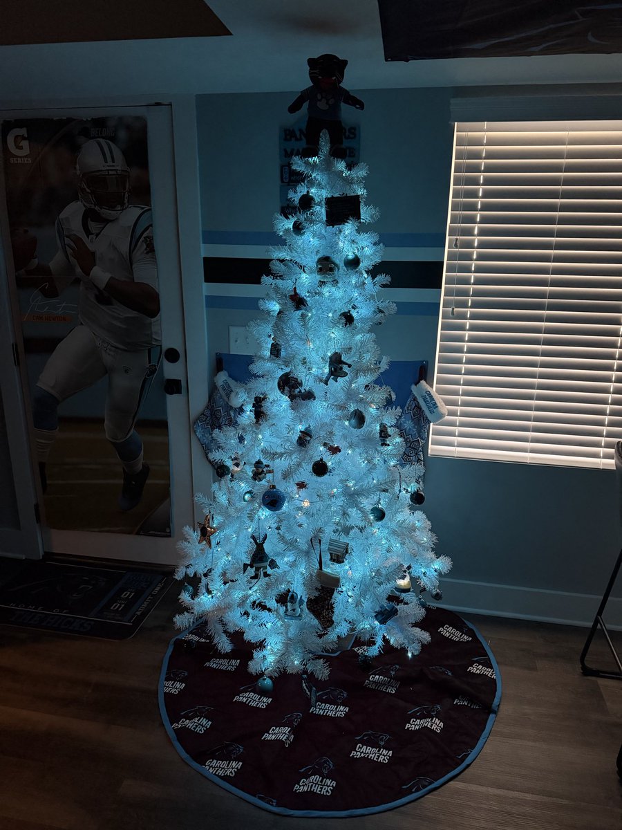 TheWhiteRozay's tweet image. The @Panthers Cave tree is up! #KeepPounding 

Derrick Brown x #ProBowlVote      
Bryce Young x #ProBowlVote      
Chuba Hubbard x #ProBowlVote      
Tetairoa McMillan x #ProBowlVote      
Mike Jackson x #ProBowlVote
Rico Dowdle x #ProBowlVote     
Jaycee Horn x #ProBowlVote