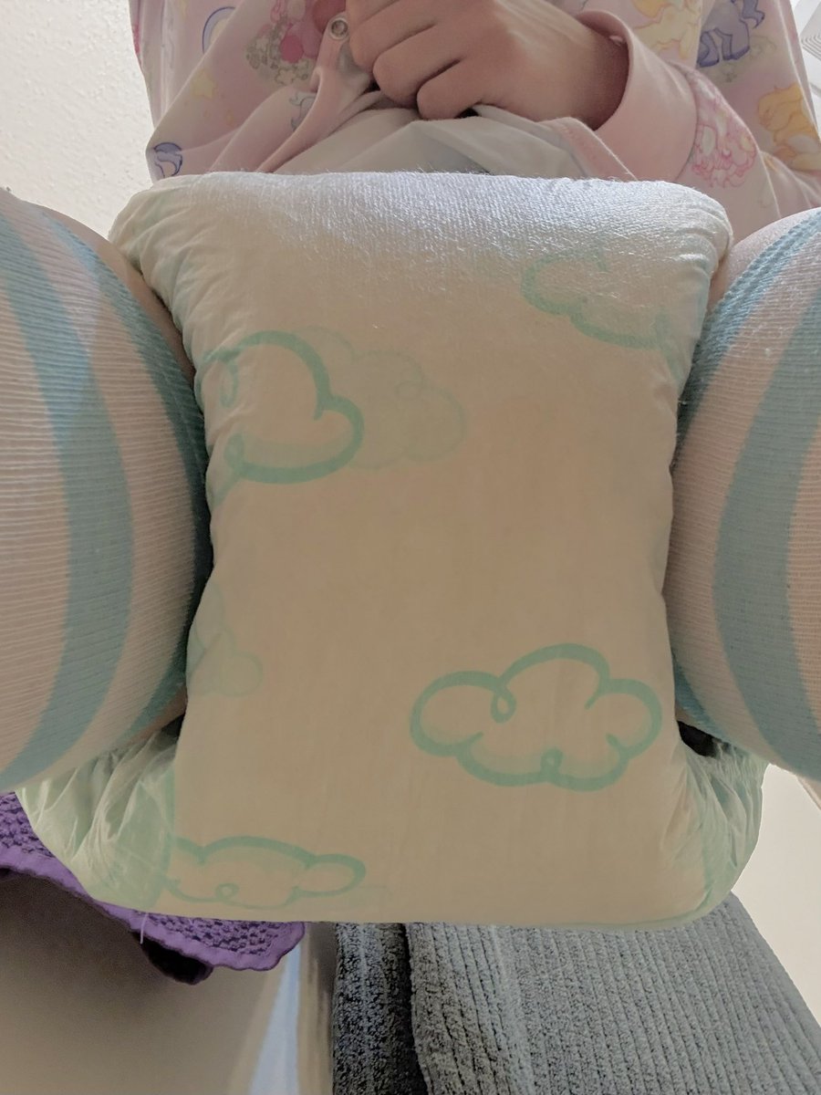 CrinklePuppie's tweet photo. Morning Sogg 🌦️ https://t.co/vIutsuKN7r