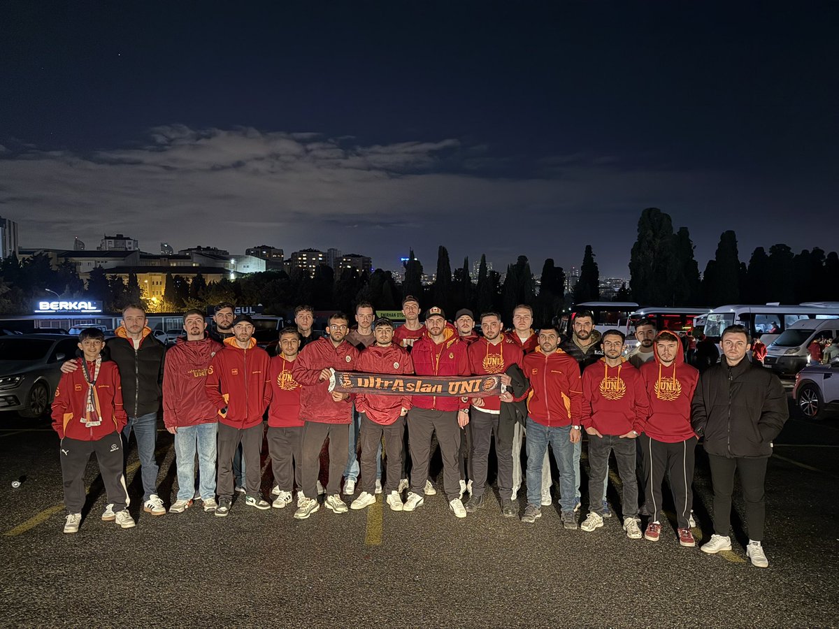 SEN SALONDA PARKEDE, BİZ BURADA TRİBÜNDE!

🗓14.12.2025
🏟Burhan Felek Spor Kompleksi
🆚Galatasaray-Beşiktaş JK

#ultrAslanUNI