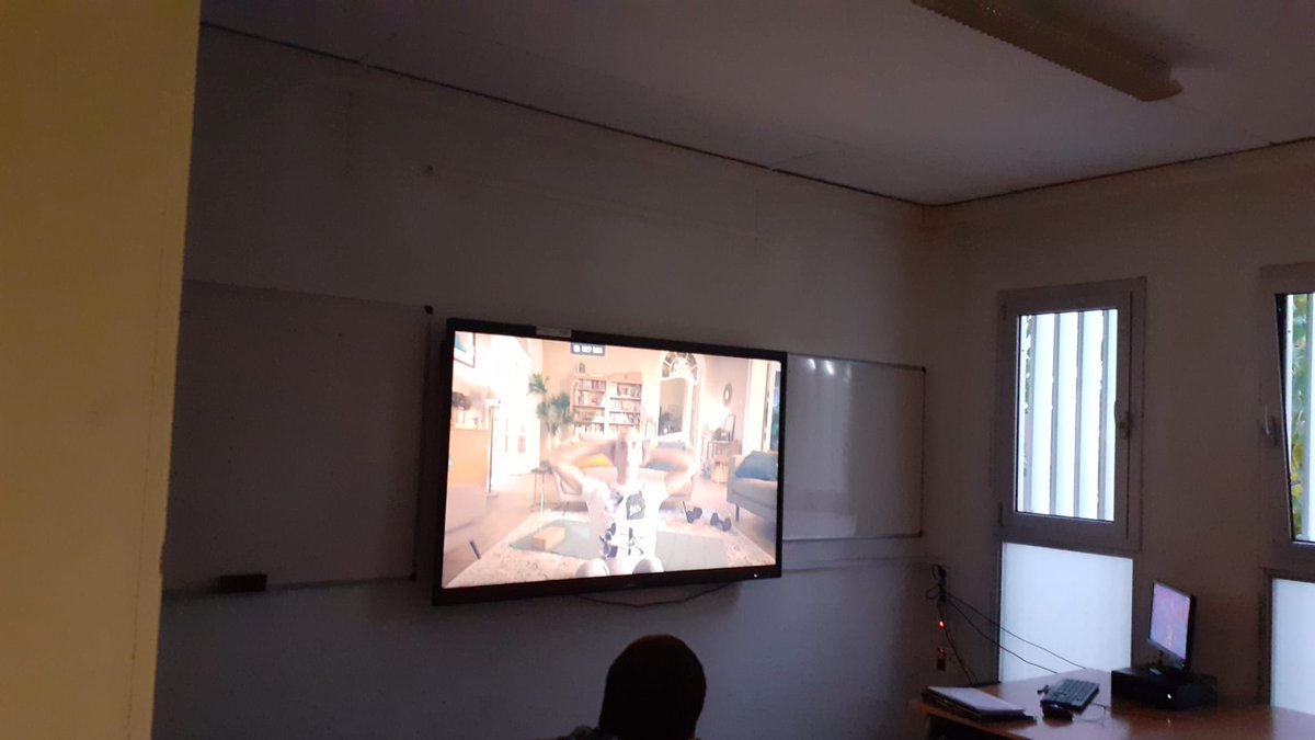 CfaCornella's tweet photo. Un any més, el @cfacornella participa dels continguts de @la_marato, enguany centrada en el tractament i diagnòstic precoç del #càncer.Amb alumnes de #GES2  hem estudiat aquesta malaltia,el seu origen i les vies de recerca existents #Detectemho #Arreglemho #LaMarató3Cat @salutcat https://t.co/Q5tqf5YtwL