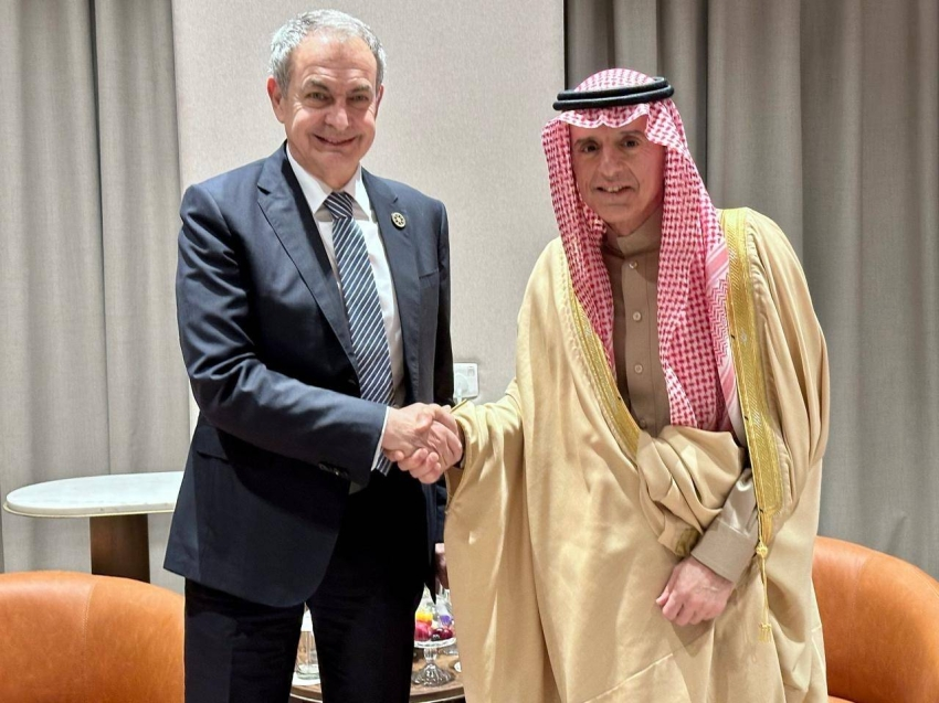 الجبير يلتقي رئيس وزراء إسبانيا السابق #السعودية 