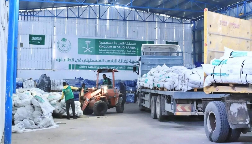 "سلمان للإغاثة" يقدّم دفعة جديدة من المساعدات الإيوائية لإغاثة المتضررين من السيول في قطاع غزة #مركز_الملك_سلمان_للإغاثة 