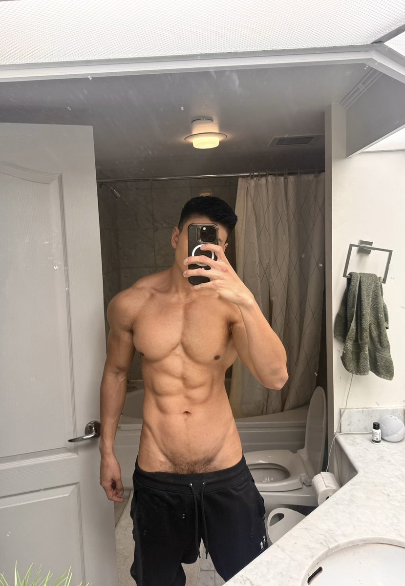 Damien lou tweet media