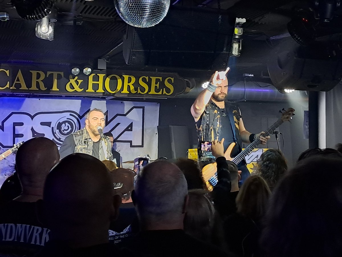 GRockVC's tweet image. Last gig of the year and it's Absolva and Pryma at the Cart And Horses, London for a Sunday matinee show.