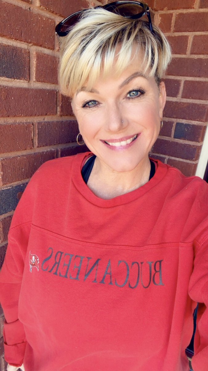 Susan Hines tweet media
