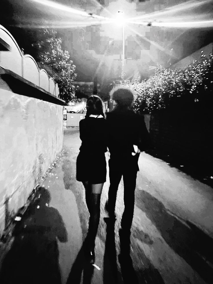 Pip_234's tweet photo. @nathali_rufino @_Deactivated666 @alzastovolume @ayat_abdul18674 @blknxalia @dearcattbr @destinysmultiss @eyeofthesin @WeylerForever @HelenChosenone straight from my fanfiction ideas, saved on Pinterest https://t.co/TaZJUVdhQ0