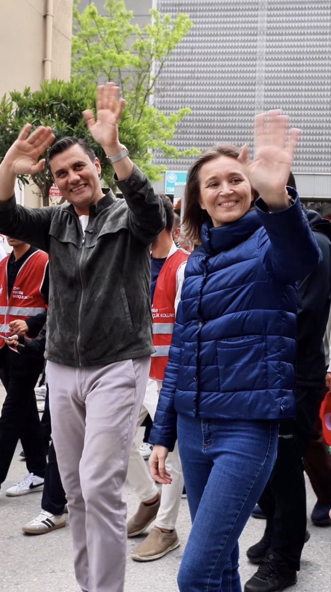 Ben artık iyi insanların bu dünyadan erkenden ayrıldığına ikna oldum .  

 #GülşahDurbay