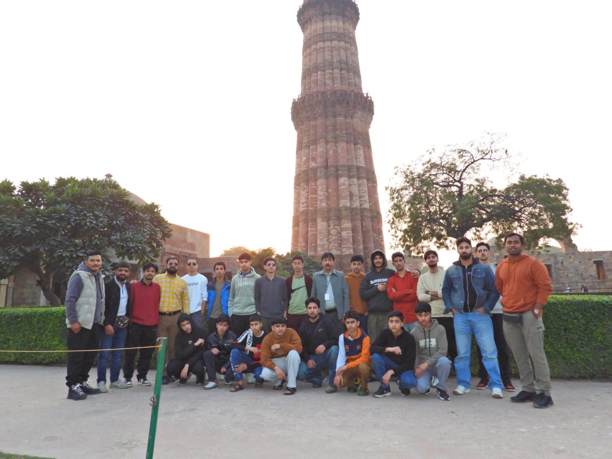 Bonvivant_00's tweet photo. Capacity Building Tour 2025 🇮🇳
7-day educational journey: Srinagar–Ambala–Delhi–Agra–Ludhiana–Udhampur–Srinagar, focusing on heritage, defence exposure &amp; experiential learning.
✨ Free of cost for students. @IndianArmyinJK @adgpi @NorthernComd_IA @ChinarcorpsIA https://t.co/4GpFHRgLVK