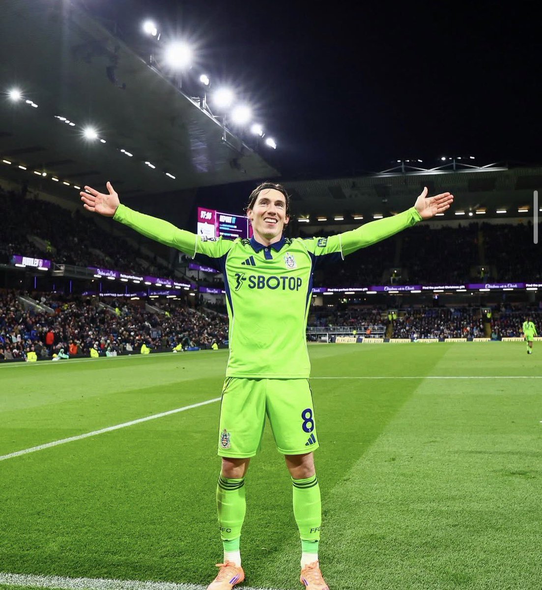 Liam Soanes tweet media