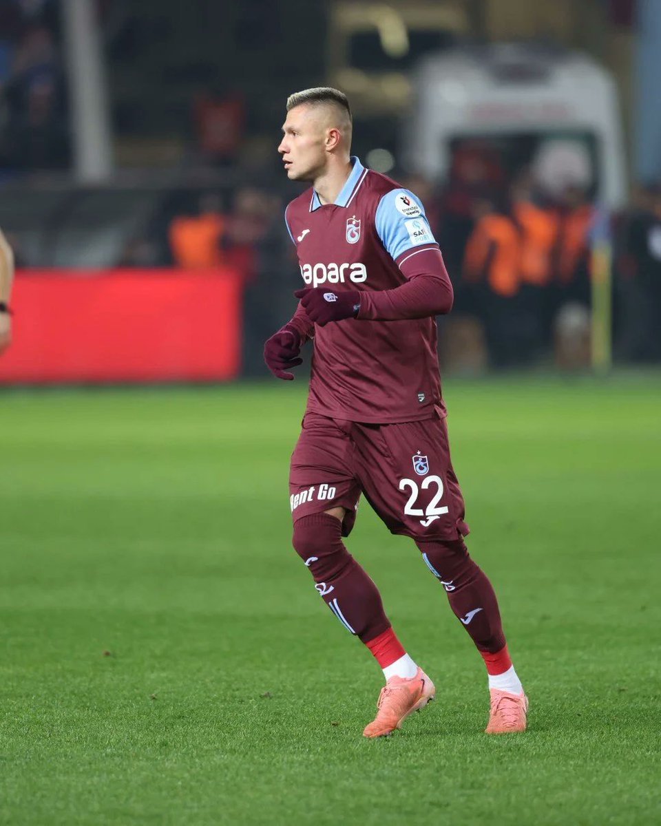 Boşuna Tıklama tweet media