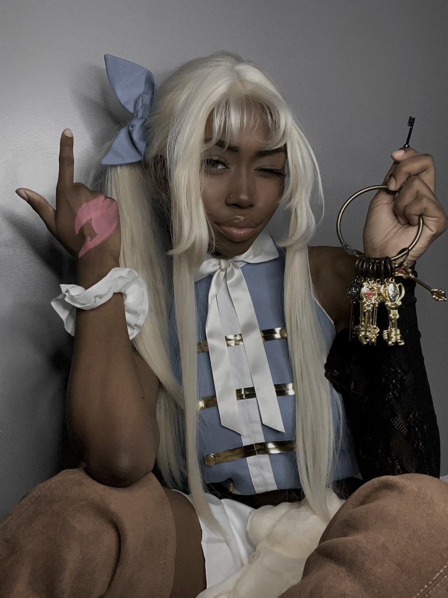 1uveln's tweet image. #LucyHeartiflia