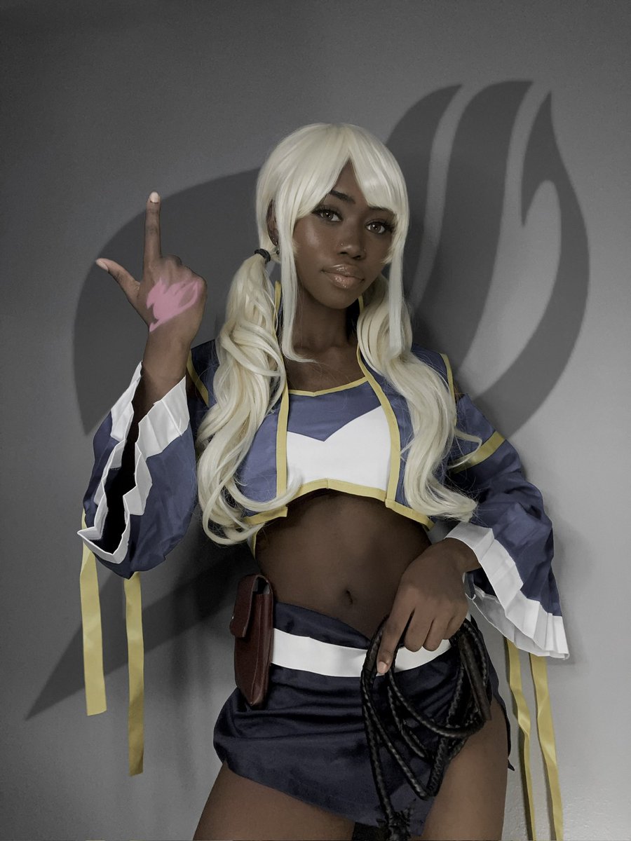 1uveln's tweet image. #LucyHeartiflia