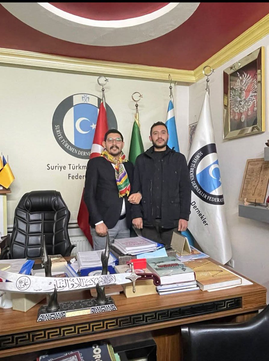 <a href="/Alibedo_Mustafa/">Ali Bedo Mustafa🇹🇷</a>'ye Yeni Sancağı Taşıyacaği bu önemli görevinden başarılar dilerim Hayırlı olsun Değerli dava arkadaşım seninle aynı yolda yürümekten onur duyuyorum  Omuz omuza verip davamız uğruna mücadeleye devam edeceğiz Bu toplumun haklarını korumaya yürekten inanıyoruz