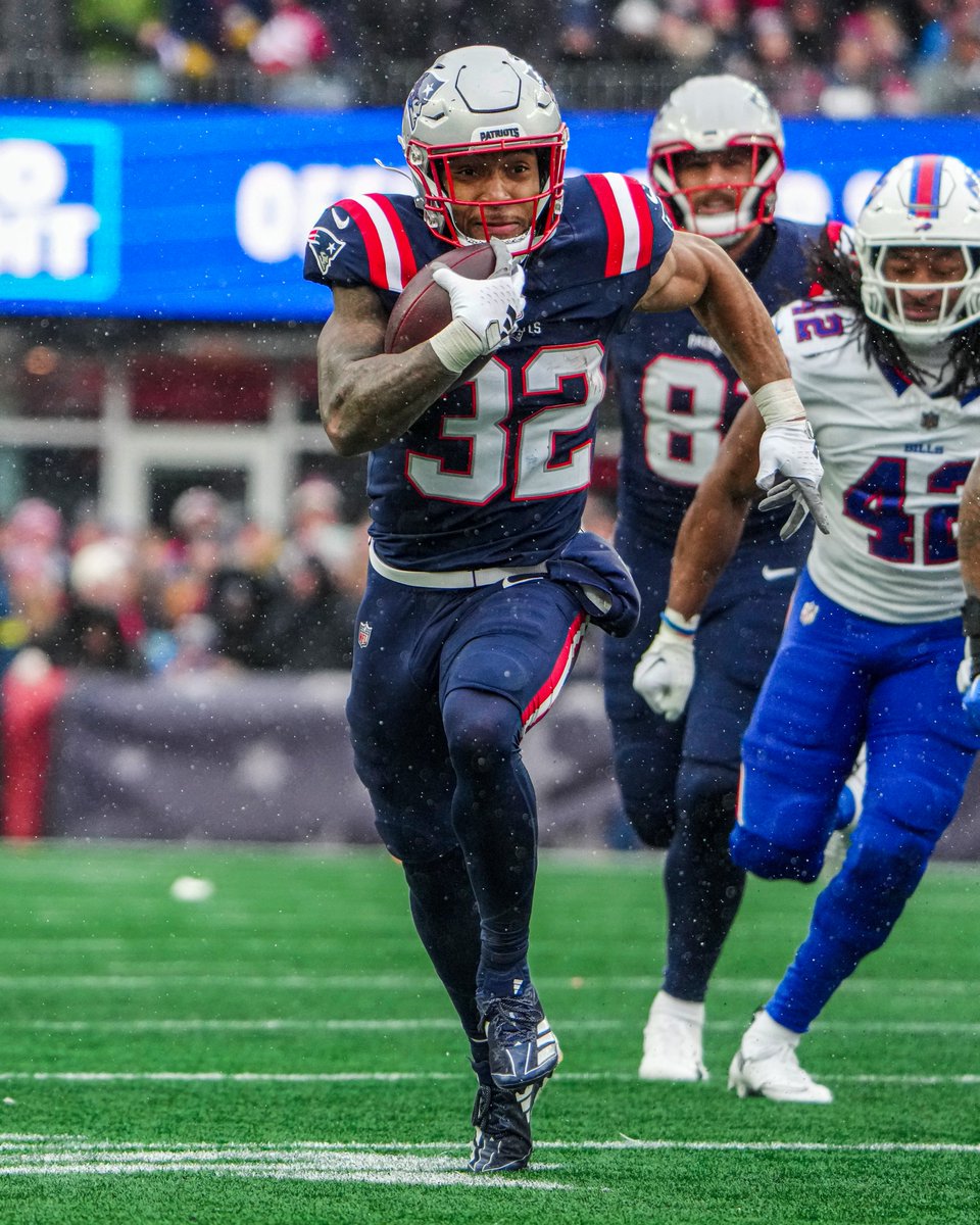 This speed burst button is OP 🎮
@TreVeyonH4 | #ProBowlVote