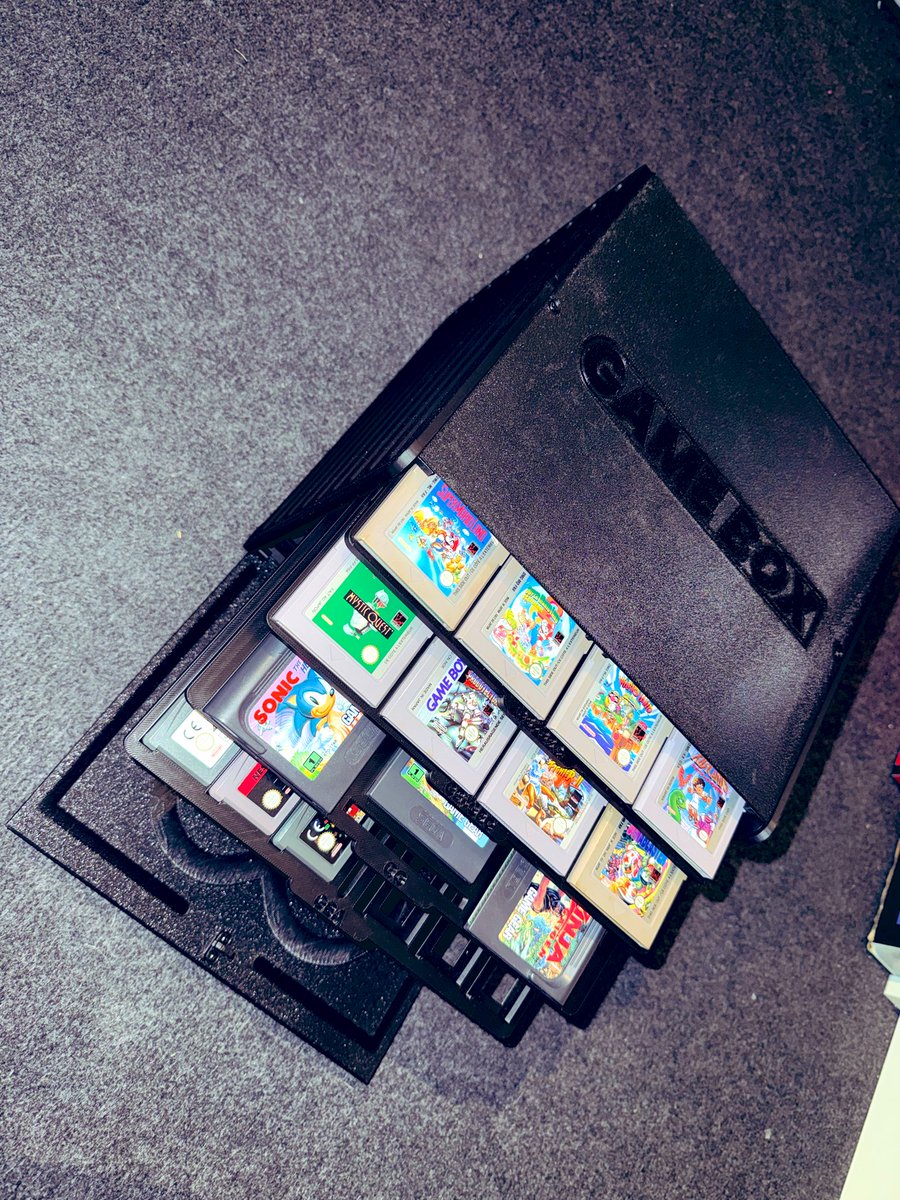 IaidoMusoRyu's tweet photo. J’ai testé la « GAME BOX » de l’équipe de @Retrogamerie ! C’est facile à monter, pratique et ça facilite vraiment le rangement. Un grand bravo ! https://t.co/iLjMnyepMc