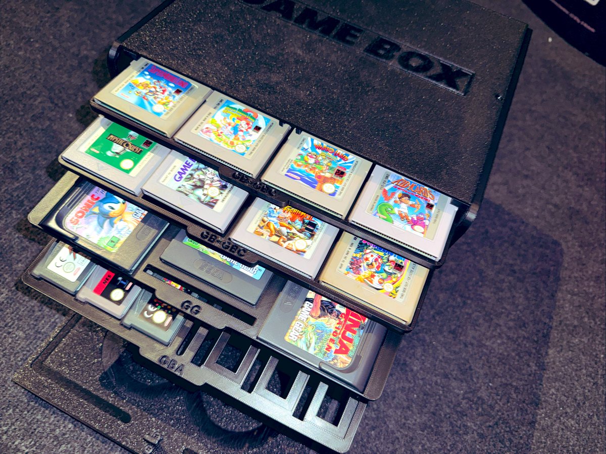 IaidoMusoRyu's tweet photo. J’ai testé la « GAME BOX » de l’équipe de @Retrogamerie ! C’est facile à monter, pratique et ça facilite vraiment le rangement. Un grand bravo ! https://t.co/iLjMnyepMc