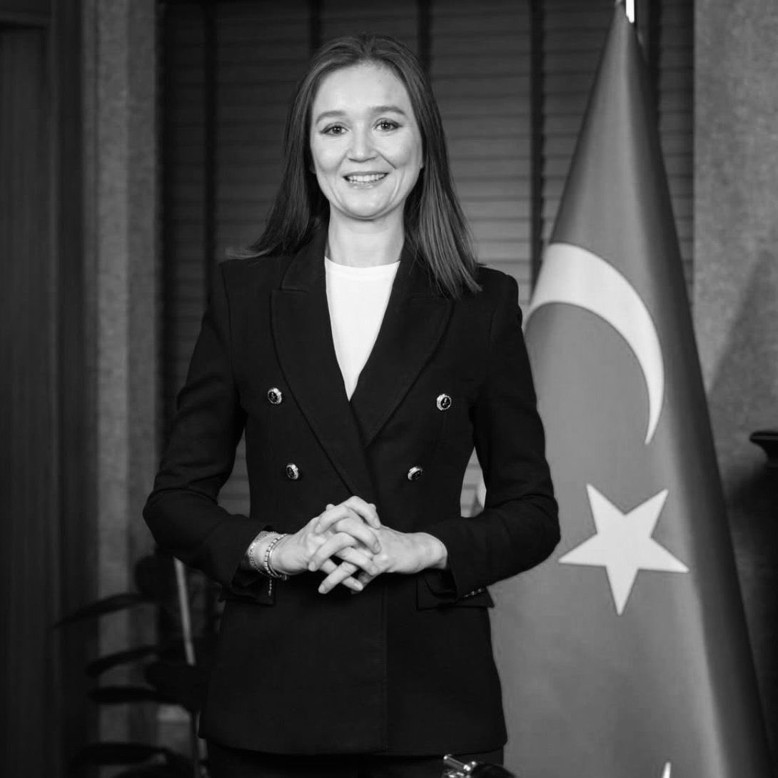 bekiraydin016's tweet photo. Allah rahmet etsin.

Şehzadeler Belediye Başkanı Gülşah Durbay’a Yüce Allah’tan rahmet; ailesine, yakınlarına ve Şehzadeler halkına sabır ve başsağlığı diliyorum.

Mekânı cennet olsun. https://t.co/wssJdm5YWq