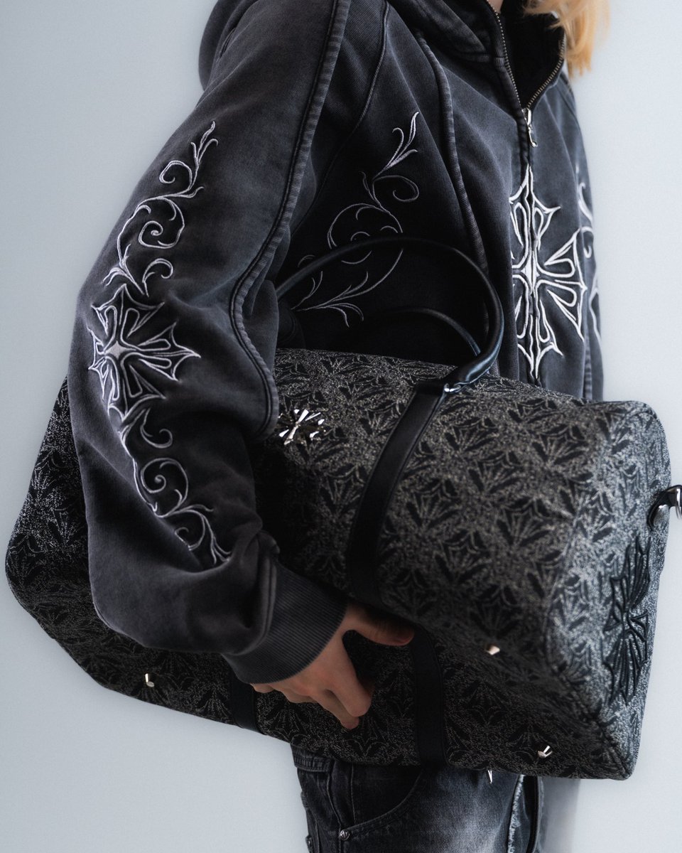 ANDREA ALBRIZIO tweet media