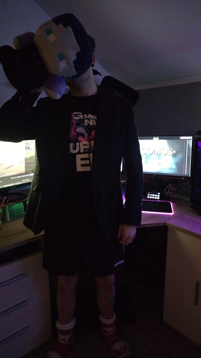 äreivio tweet media