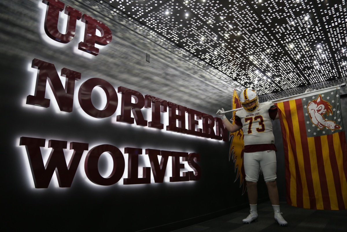 CooperTimmons26's tweet photo. Had a great official visit weekend with @NSUWolves_FB this weekend! Thanks to @K_Price73  and @NSUCoachSchmidt for the hospitality and warm welcome! 
@BSublet @BMFMoats @CoachMillerick @BlueChipOL https://t.co/ueMRrRIaKP