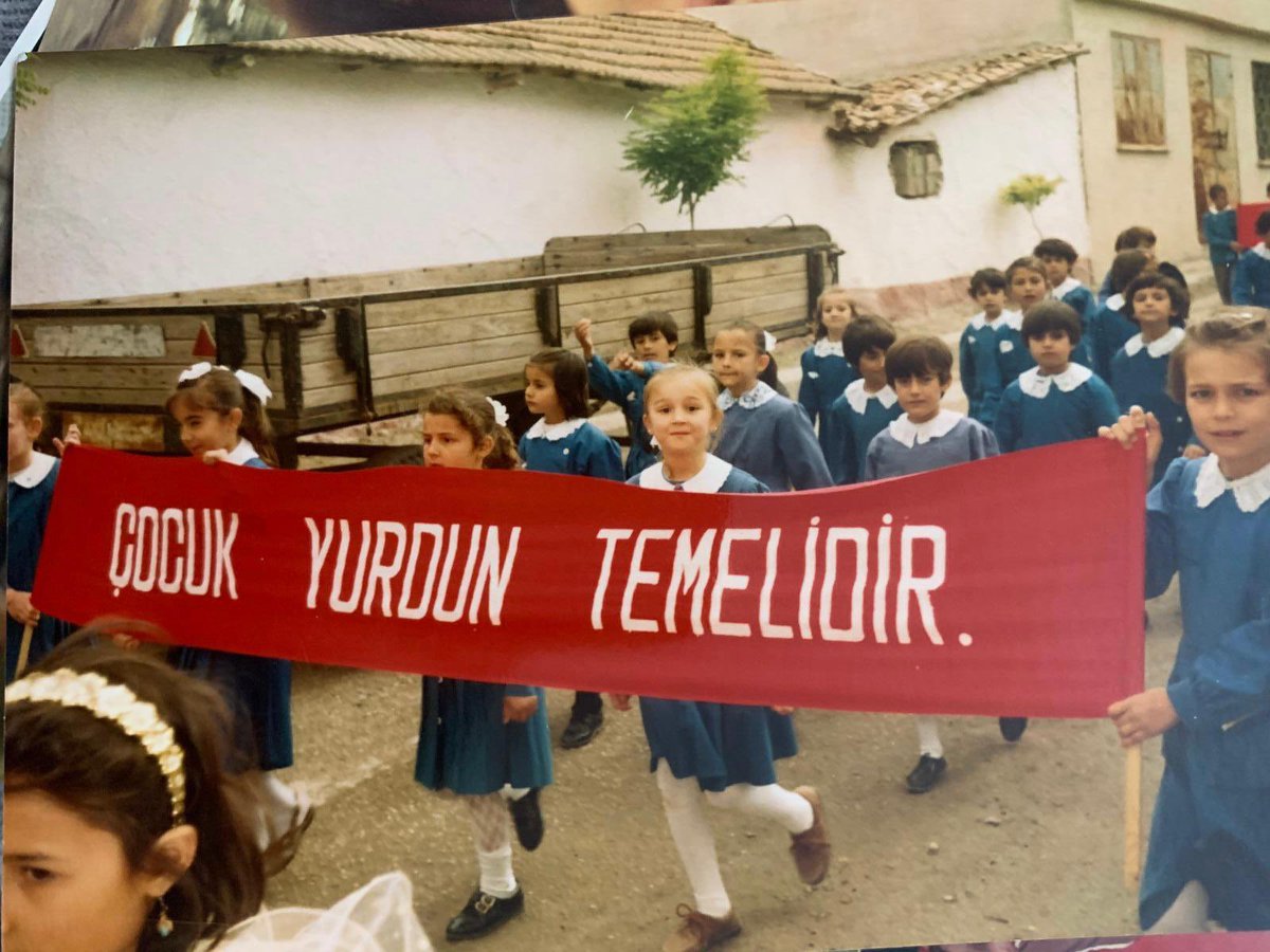 Gülşah Durbay 🥀 

1997 / Koldere-Manisa
