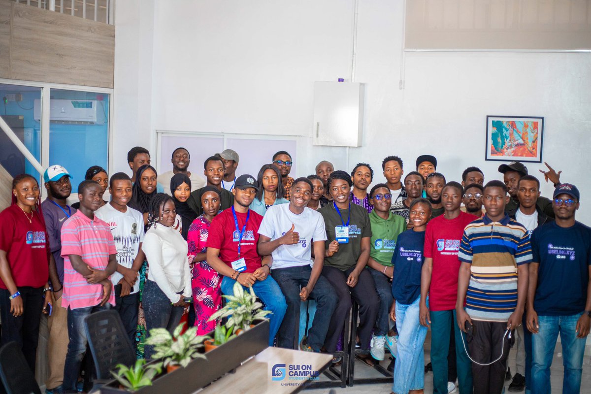 socscunijos's tweet photo. #SOCSCatone was a blast!

History was made, fun time, connections were made and a lot was learned.

Looking forward to doing more

@SuiCommunity 
@AntoineBlanc https://t.co/gz1aTrtLAW