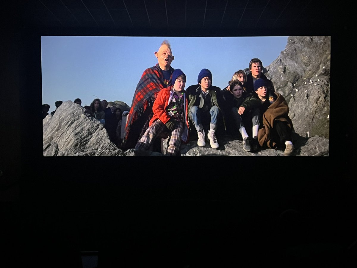 theplati's tweet photo. Películón que vi ayer en el cine #thegoonies #40aniversario https://t.co/Nfjaanern8