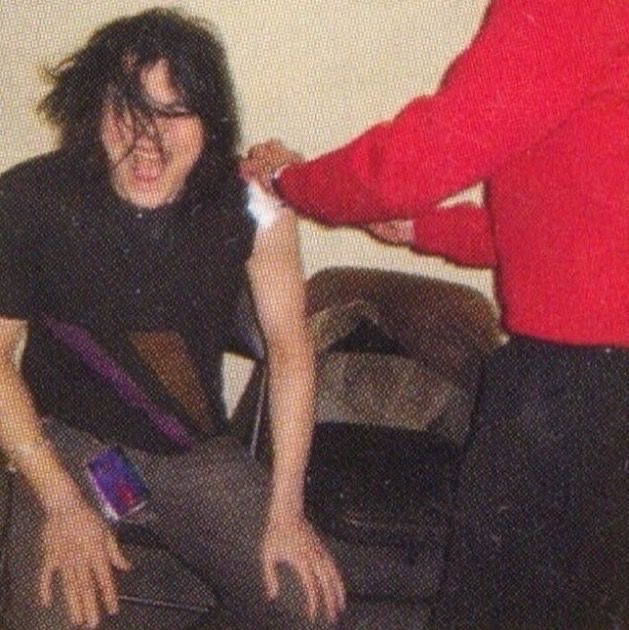 gerard way hourly (@hourlygeeway) on Twitter photo 