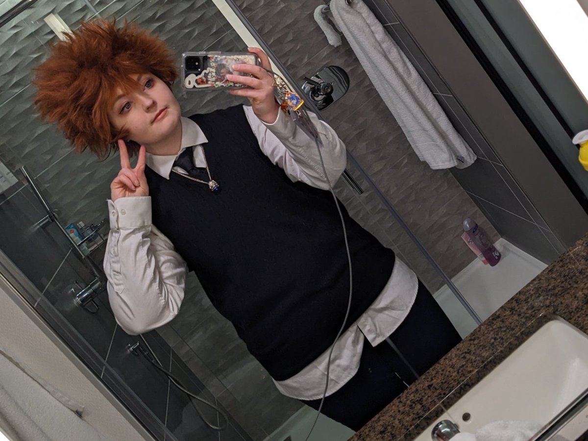 IfangSan's tweet photo. 2025- while staffing #zenkaikon I got asked if I was, and I quote, "The Tsuna from New England". I had never been happier to get recognized  in my life and hope that is how everyone knows me from now on 
༎ຶ⁠‿⁠༎ຶ https://t.co/9dCOHhuTf6