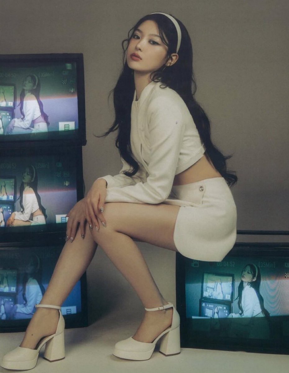 lia🦊 loves fifi tweet media