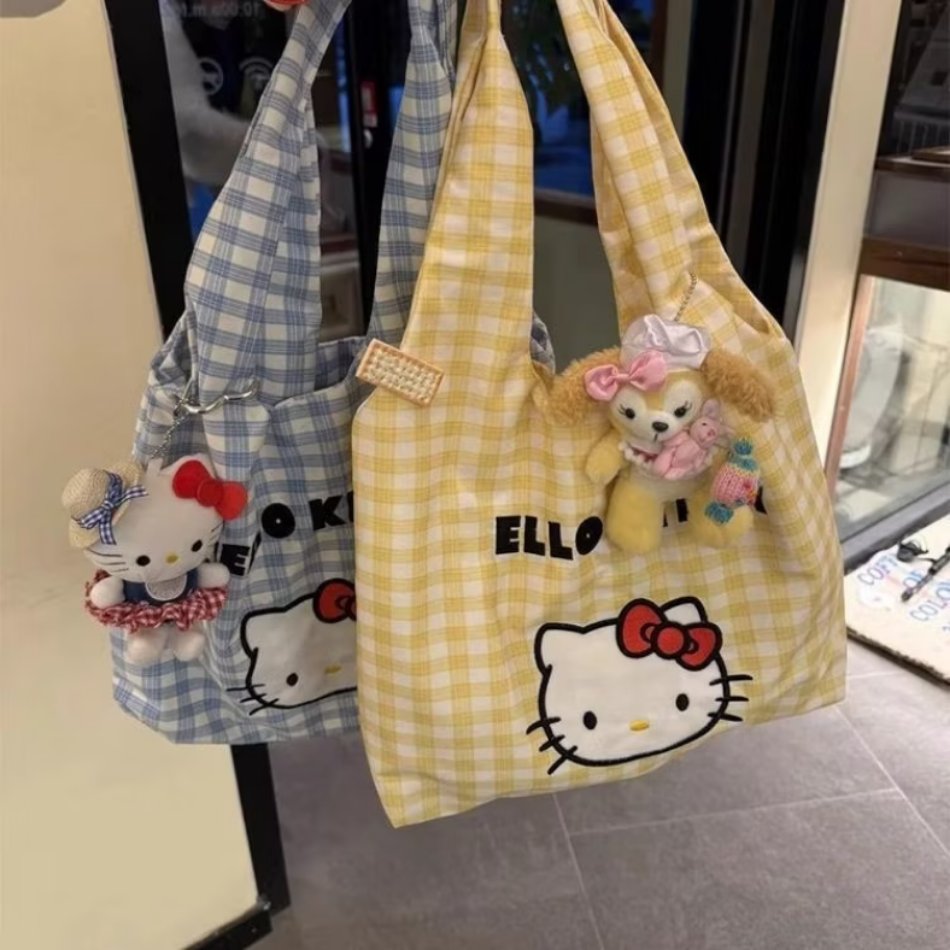 มีใครไม่หลงรักคิตตี้บ้าง!! 
กระเป๋าผ้าแคนวาสน่ารักจากคิตตี้  s.shopee.co.th/2qNVZDLAzH
#ของขวัญจับฉลาก #ของขวัญ