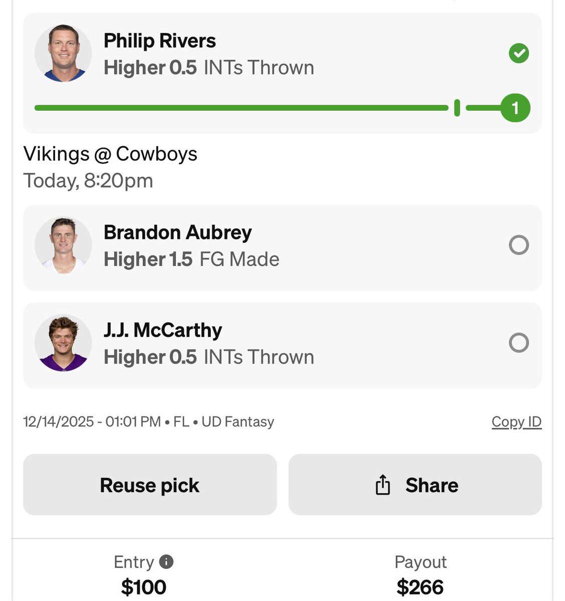 Zirksee🍽️ tweet media