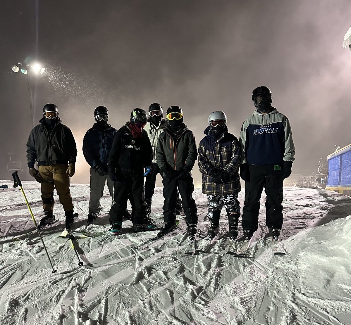 Logan Peters tweet media