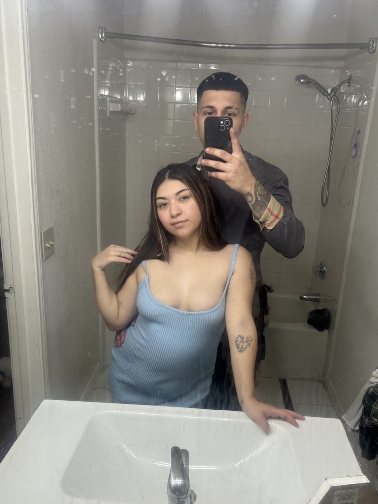 Dtxlovers777's tweet photo. Mi esposa &amp; Mom of 2 kids 20F Dallas Texas 😍🔥🔥

LINK IN BIO 🔗 TO SEE FULL VIDEOS/PICS. #latina #texas #sexy #wife #hotwife #esposa #cheating #couple #swingers #milf #exposed #cuckold #nsfw #bbc #mom #dallas #ass  #married #fucking #chudai #dtx #amateur #fyp #twerking https://t.co/PcEcd25AGo