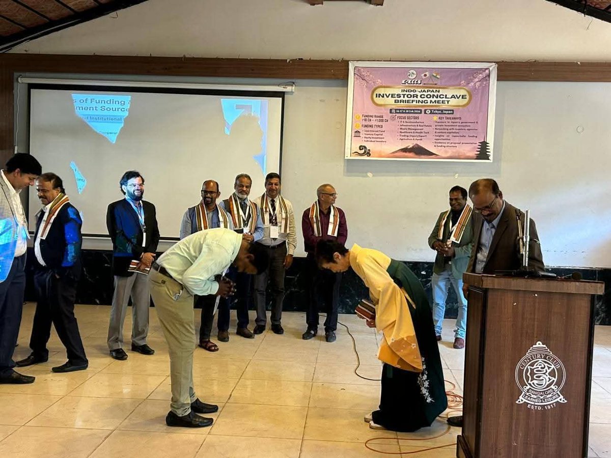 A F Plank tweet media