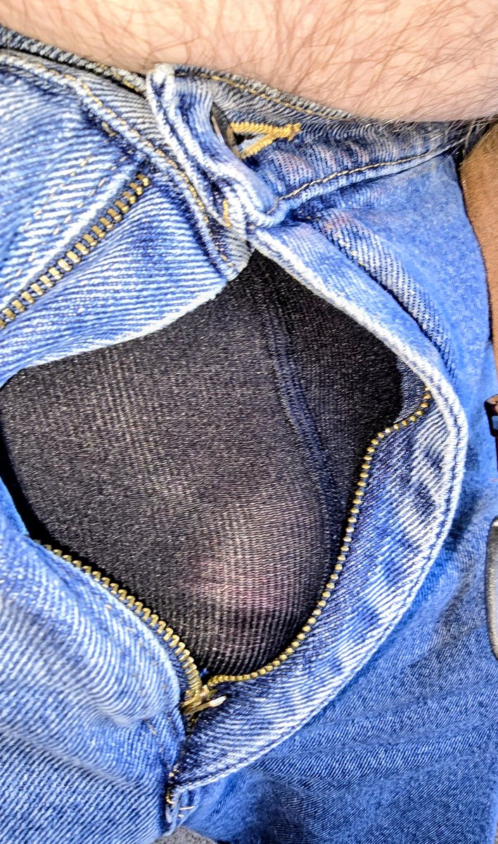 Mels_Secret_Fun's tweet photo. So cold I needed an extra layer under my jeans. I hope you enjoy my photos. Likes, comments, and reposts appreciated.
#menintights https://t.co/DmLMiQpjWN