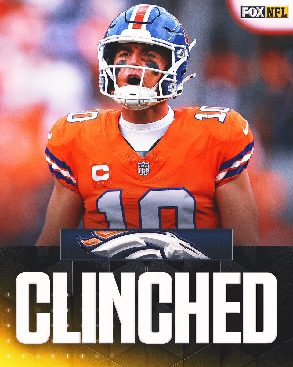 The @Broncos take down the Packers and are the first AFC team to clinch a playoff berth! 🔥