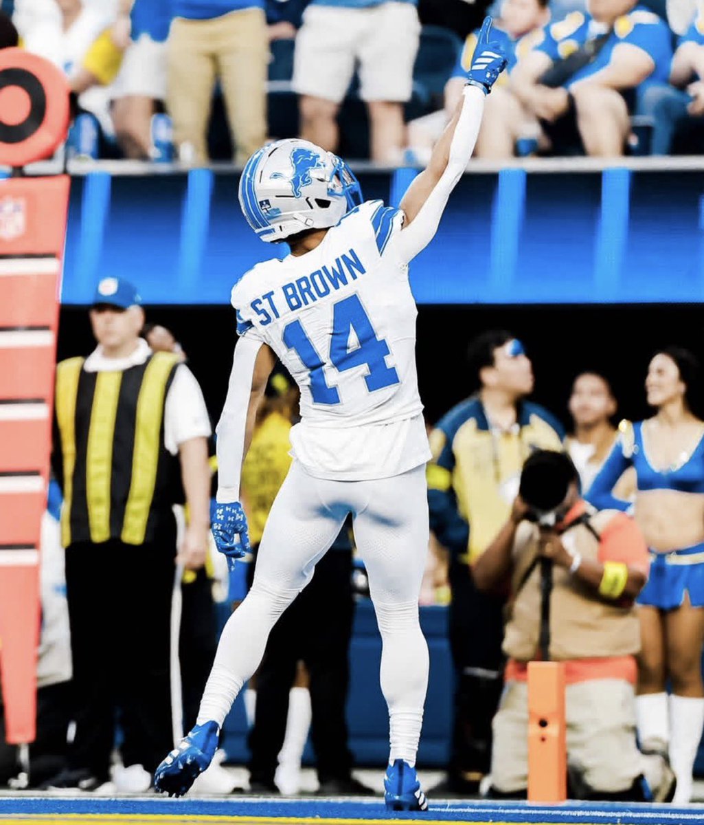 the_det_times's tweet image. What are your biggest takeaways from the Lions 41-34 LOSS vs the Rams? 🤔