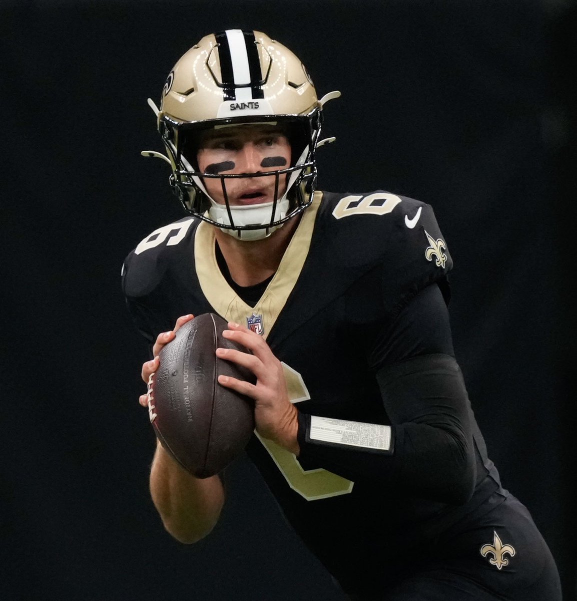 tracegirouard48's tweet image. Grade Tyler Shough today: A, B, C, D or F

24/32, 272 YDS, 1 TD, 8 Carries, 32 Rush YDS