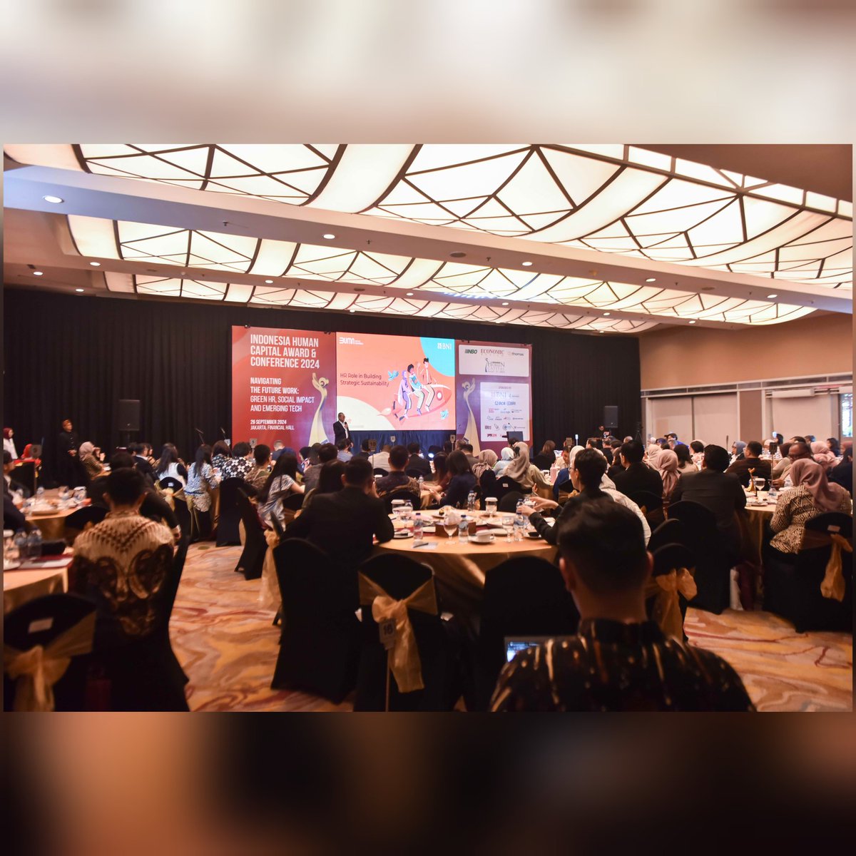 Jusman Hutama tweet media