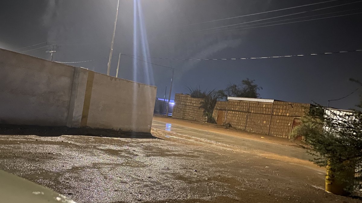 2iola_'s tweet image. أحب ربي، أحب معجزاته وتسخيره.. أحب كيف كل ماتنسى ويتملكك المنطق، يجي برحمته ومحبته حبيبي ويورّيك إن رحمته وسعت كل شيء ويسخرلك فوق منطقك وتفكيرك وأسبابك.. عشان كذا اطلب ربي، اطلبه واسعى وهو اللي بيده سبحانه يسخرلك الأسباب، لا ترسم الطريق بالمسطرة والقلم، لأن معجزاته فوق كل منطق
❤️