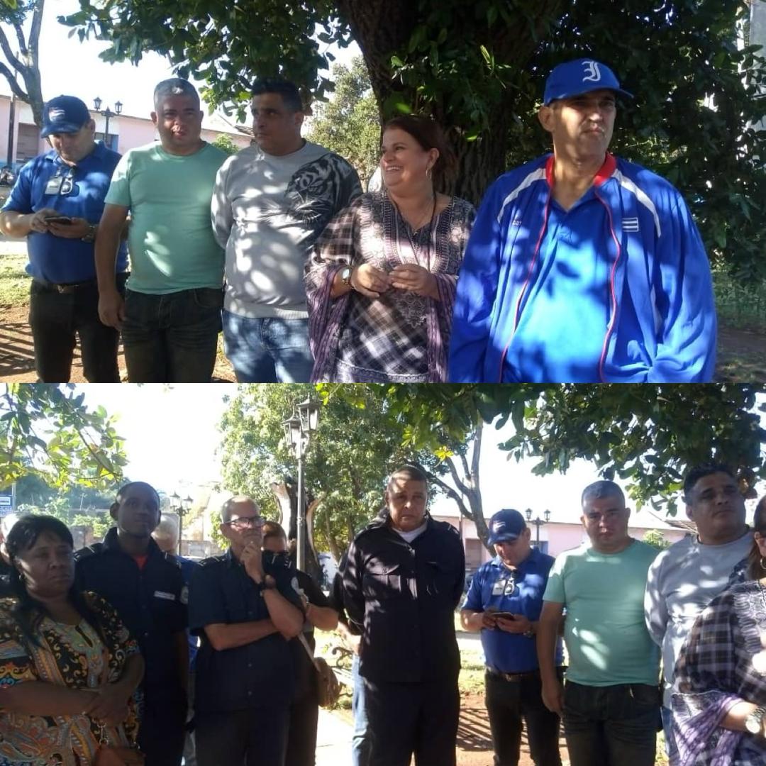 Evaluamos junto a las autoridades de la provincia y del municipio Boyeros, la atención a las avenidas principales del municipio.
#LaHabanaViveEnMí 
#LaHabanaDeTodos