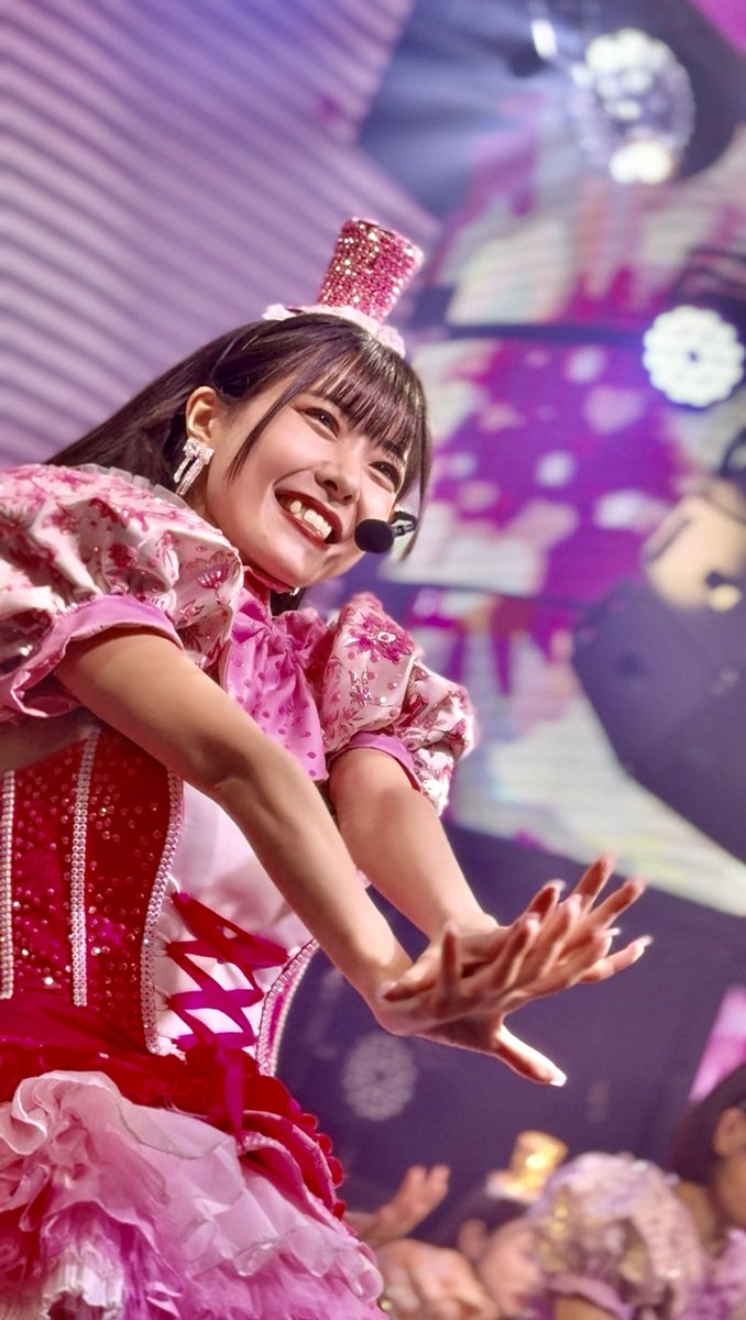 🎀推し可愛Photo🎀
スキスキ大好き▶︎最強アイドル🍒
#ゆか #63ANGEL #burlesque東京