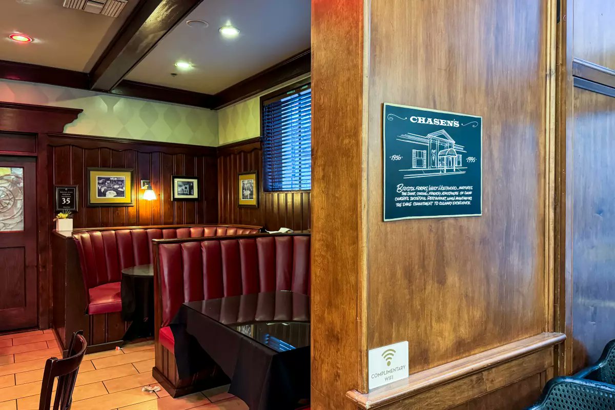 Chasen's (1936-1995) at Doheny &amp; Beverly Blvd. was THE premier restaurant among LA's glitterati... Elizabeth Taylor loved their chili so much, she had it shipped to Rome during "Cleopatra" in the '60s. Now Bristol Farms, the store kept a corner furnished with old booths &amp; photos.