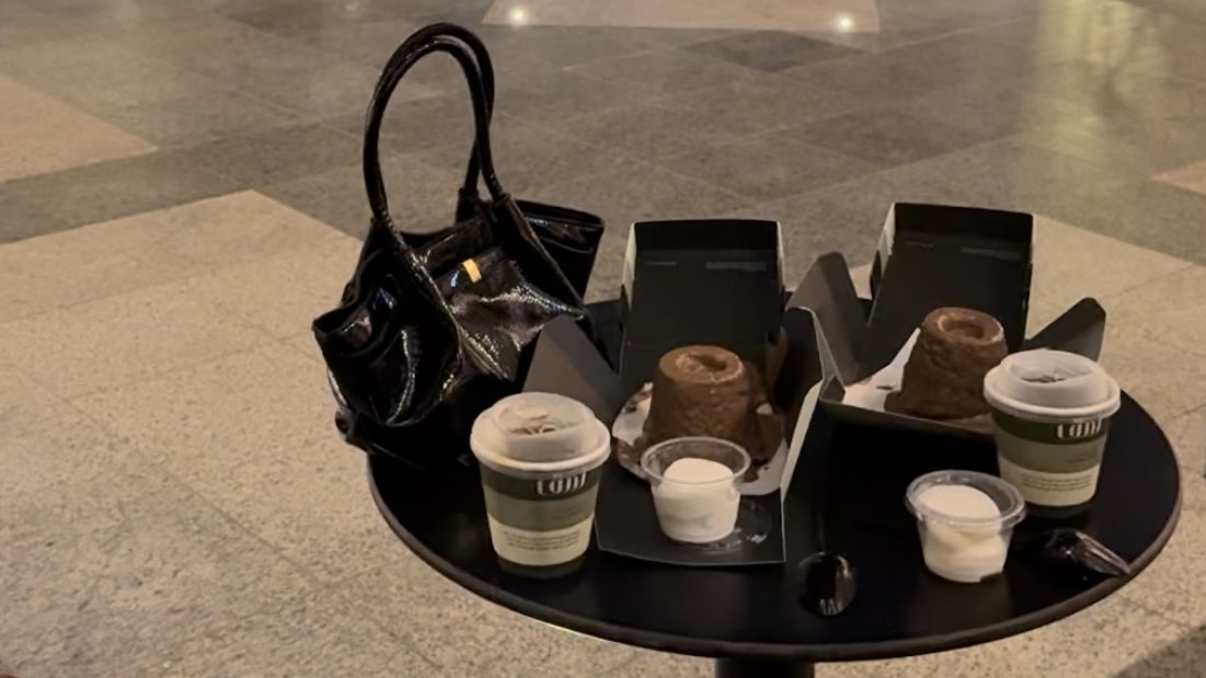 رَنو tweet media